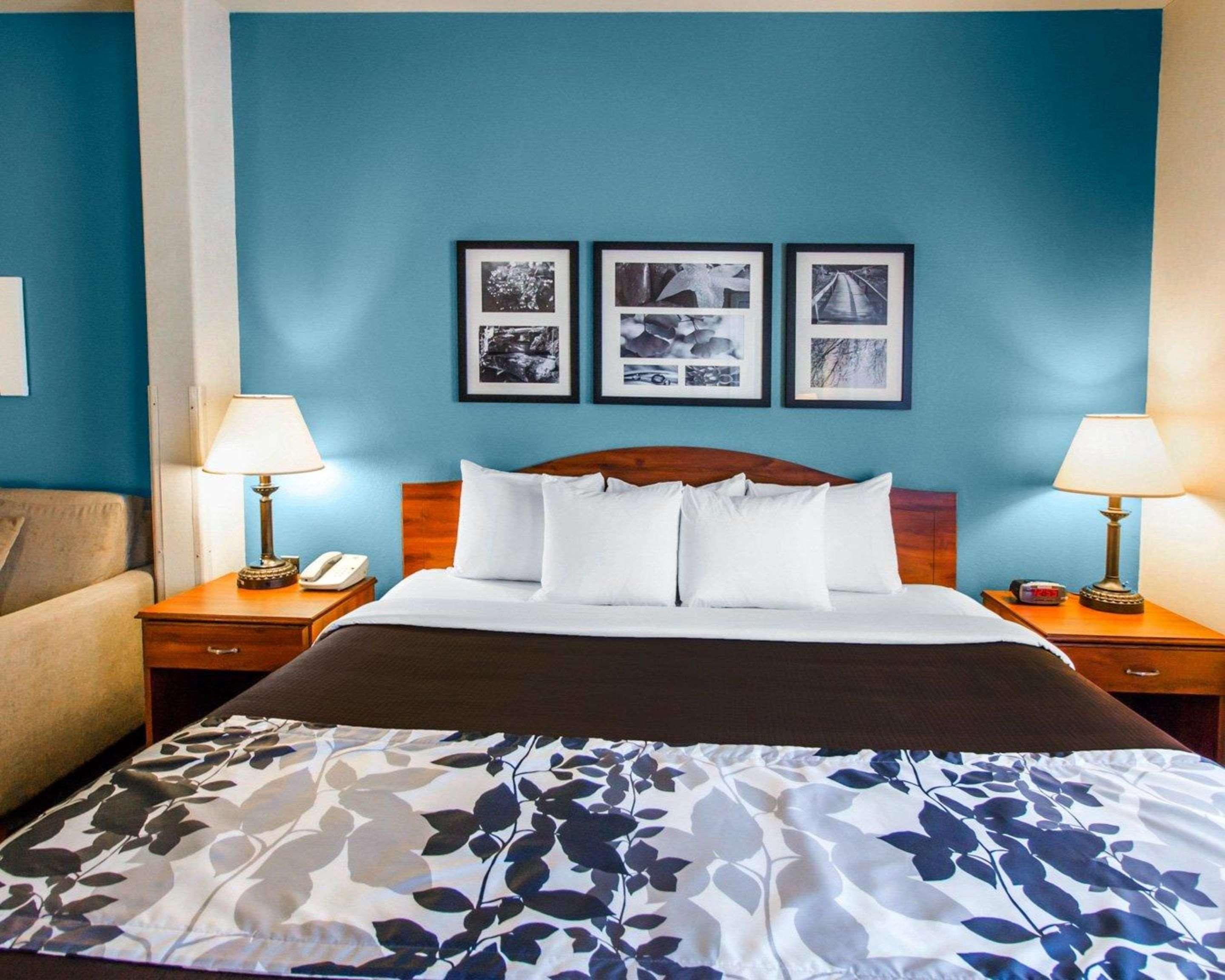 Sleep & Hotel 3*