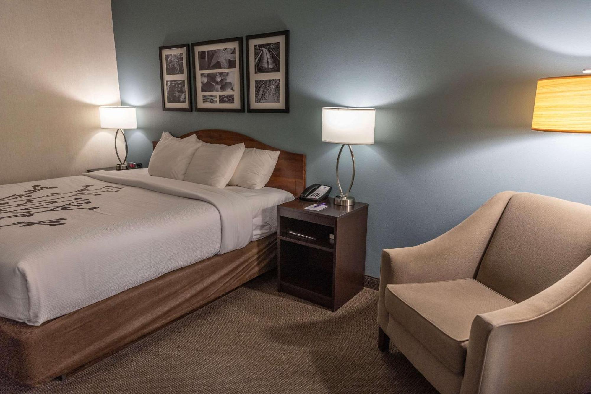 Sleep & Hotel Evansville